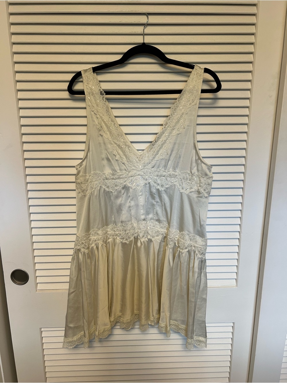Free People Women’s Lace Trim V-Neck Sleep Chemise in Ivory